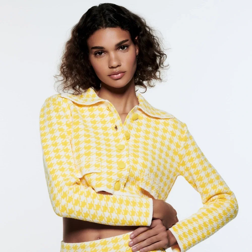 Zara Yellow Houndstooth Cropped Cardigan - Picture 6 of 16